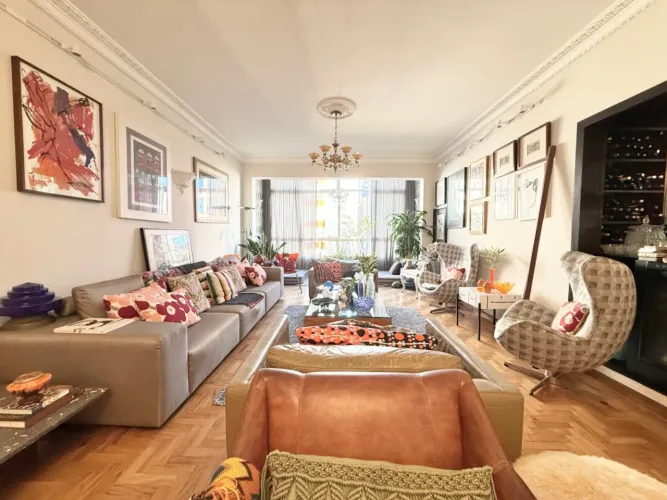Apartamento para venda em Bela Vista com 3 quartos, sendo 1 suíte, 210m²