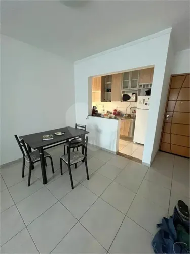 Apartamento à venda com 3 quartos, sendo 1 suíte, no condomínio Residencial Grand Ville, I