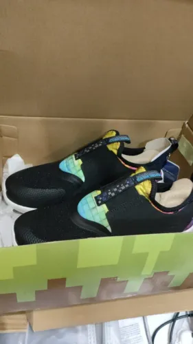 tenis unisex sketcher numero 34