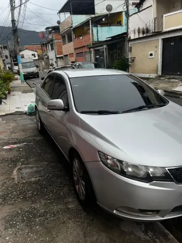 Kia Motors Cerato 1.6 16V Aut. 2013