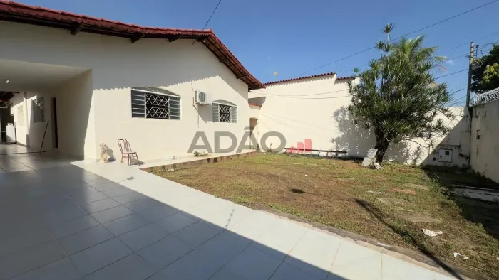 Casa à Venda na Vila Santa Efigênia | Jardim América, Goiânia | 5 Quartos | 207 m² | 4 Vag