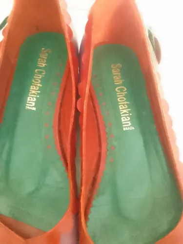 Vendo estes sapatos infantis cada um 39