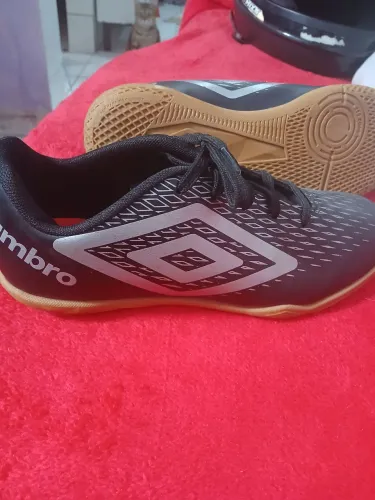 Chuteira Umbro Original