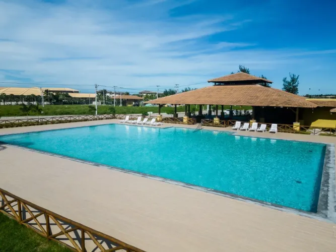 LOTE Á VENDA EM CONDOMINIO ALTO PADRÃO NA PRAIA DO CUMBUCO