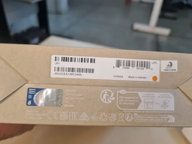 Access Point Ubiquiti UniFi U6+ Wi-Fi 6 - Novo e Lacrado