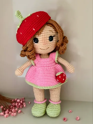 Boneca moranguinho