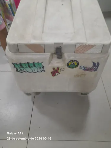 Baú 135 litros