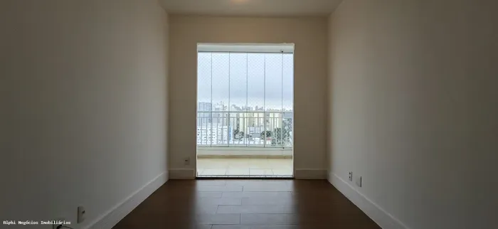 Apartamento para Locação em São Paulo, Cambuci, 2 dormitórios, 1 banheiro, 1 vaga