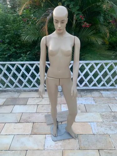 Vendo tudo para  bazar ou lojas! Léia a descrição! 