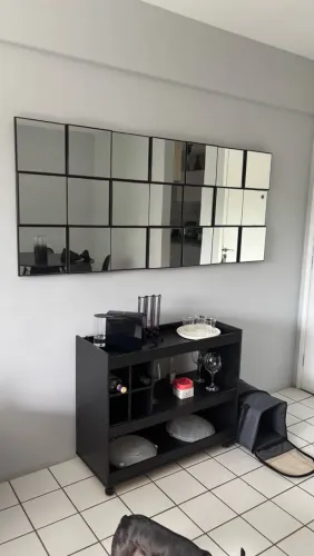 Bar/Aparador preto com todas