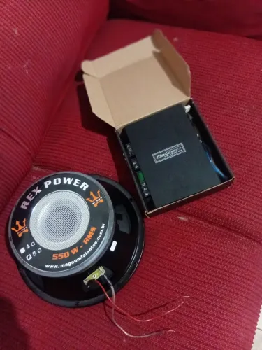 Alto falante rex 10 polegadas 550 rms + módulo  falcon Hs1500dx