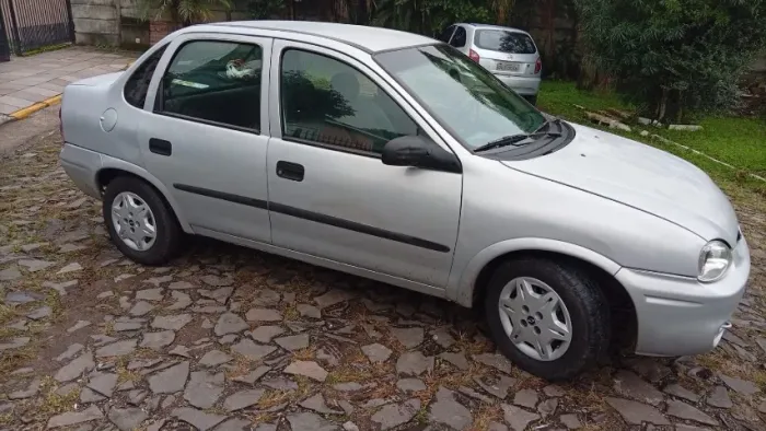 Chevrolet Corsa Sedan 1.0 MPFI 8V 71cv 4P 2004