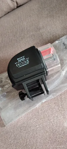  Alimentador automático