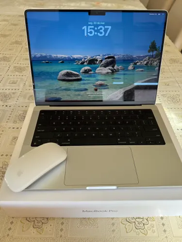 Macbook Pro