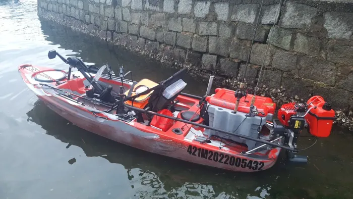 Caiaque leader com motor jet-turbo