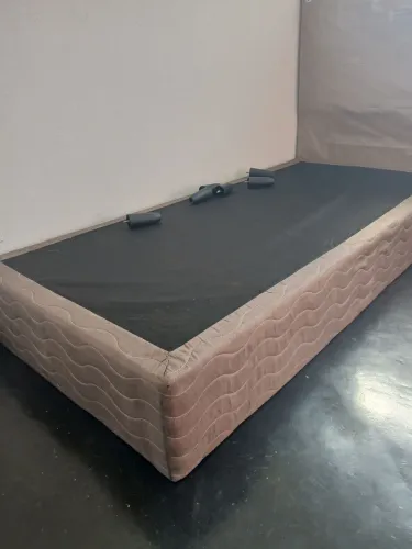 CAMA BOX SOLTEIRO 2 UNIDADES 220,00 CADA
