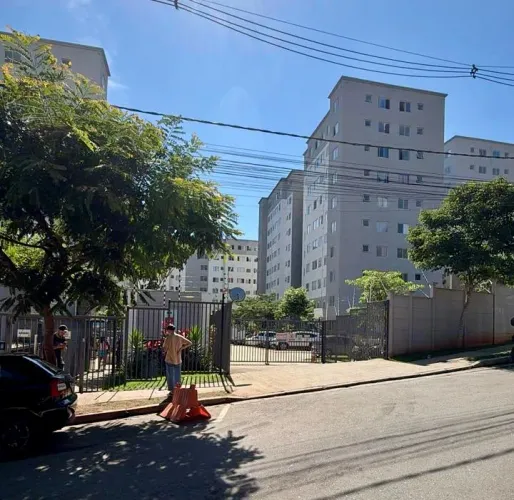 Apartamento para venda em Chácara Maria Trindade com 2 quartos, 40m²
