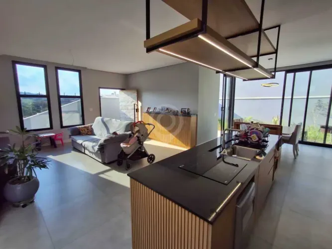 Casa de rua : / Residencial / Villagio Fosuzzi