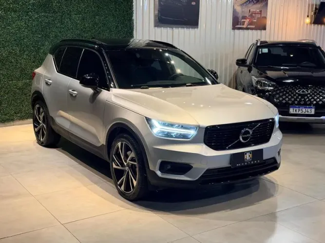 Volvo XC40 T-5 R-design 2.0 252cv AWD 2018