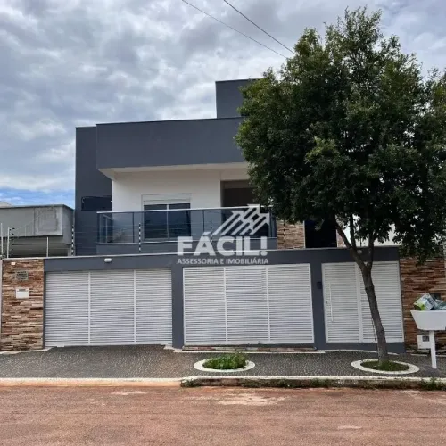 Sobrado 4 Quartos c/ Piscina | 350m² Construídos | 304 Norte | Alto Padrão
