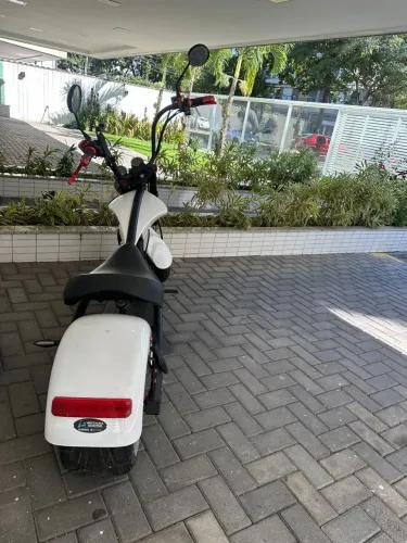 Moto elétrica Connect Motors