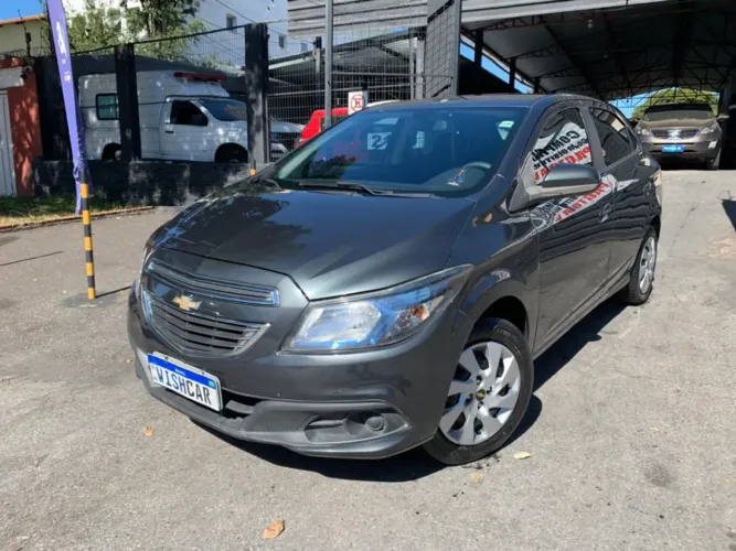 Chevrolet Onix Hatch LT 1.4 8V Flex Mec. 4P 2016
