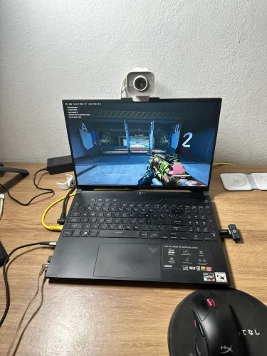 Notebook gamer asus tuf ryzen 7 + radeon 7700s aceito troca leia