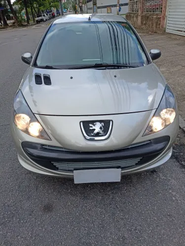 Peugeot 207 XR 1.4 Flex 8V 5P 2012