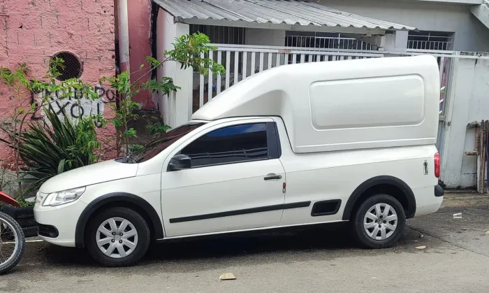 Volkswagen Saveiro 1.6 MI/ 1.6 MI Total Flex 8V (álcool) 2013