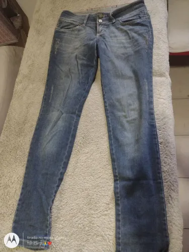 Vendo linda calça jeans feminina Index Denin tamanho 42