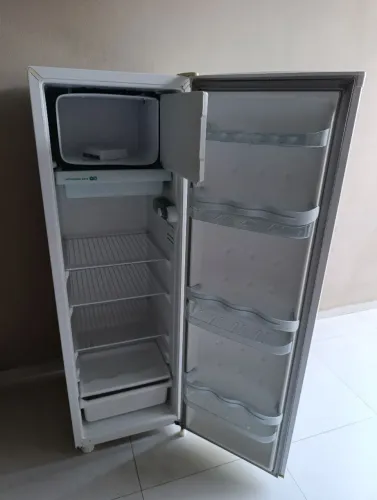 Geladeira Consul 239 lt