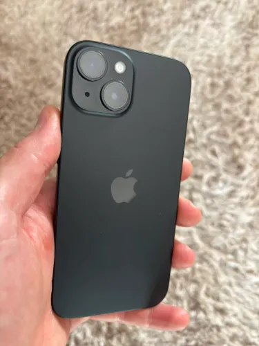 iPhone 15 - 256GB original pouco usado