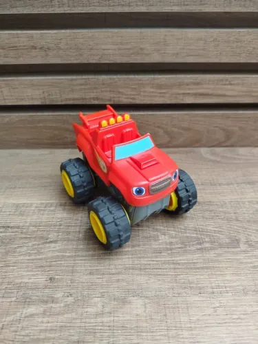 Carrinho Blazer and Monsters Machines Mattel