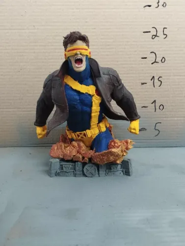Ciclope 25cm figure pintando a mão impressão 3d