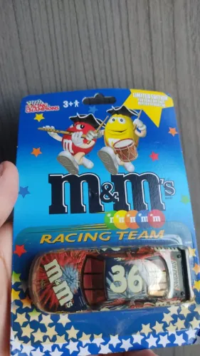 Carro nascar mms. Importado