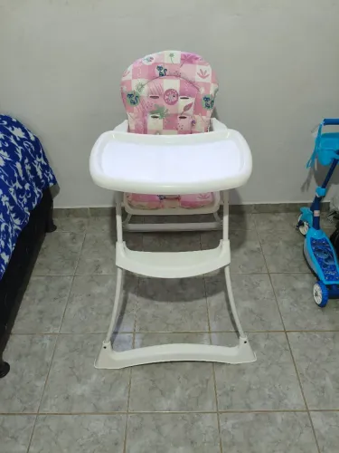 Cadeira de Alimentação Infantil