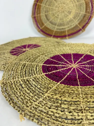 APOIO DE PRATO / MESA DECORAÇÃO _ ARTESANAL _ FEITO DE TALO DE BURITI NO MARANHÃO