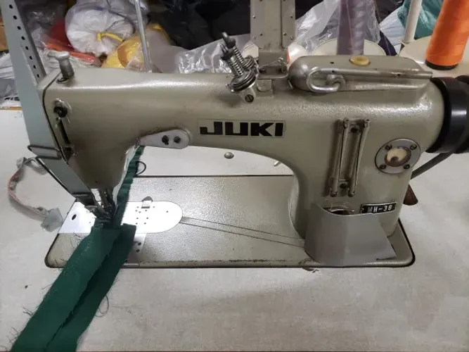 Máquina Juki Ponto Corrente MH 38