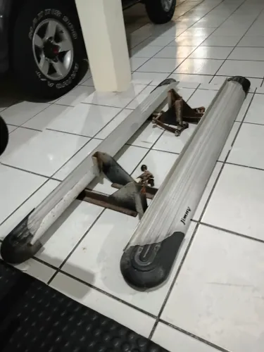 Jimny Estribos