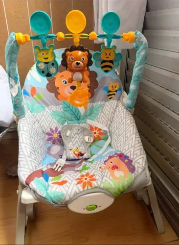 Cadeira de descanso e balanço leão 18kg (cadeira vibra e toca)