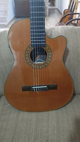 Violão gianini pro thin