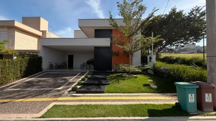 Térrea para venda possui 401 metros quadrados com 4 quartos em Jardins Nápoles - Senador C