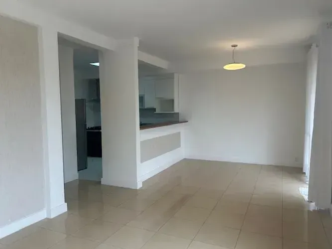Casa a venda no Condomínio Ruas da Villa Towhouses II, Chácara Primavera, Campinas/SP.
