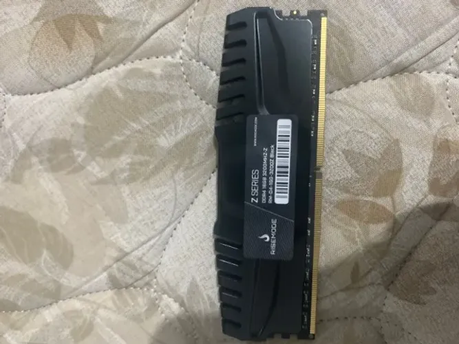 Memoria RAM DDR4 16GB Rise Mode Z 3200MHz