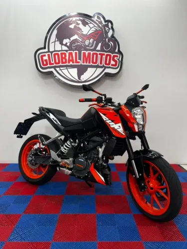KTM DUKE 2021 IMPECÁVEL