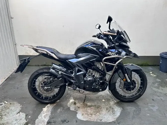 ZONTES T350X - IMPECÁVEL - APENAS 5.000 KM
