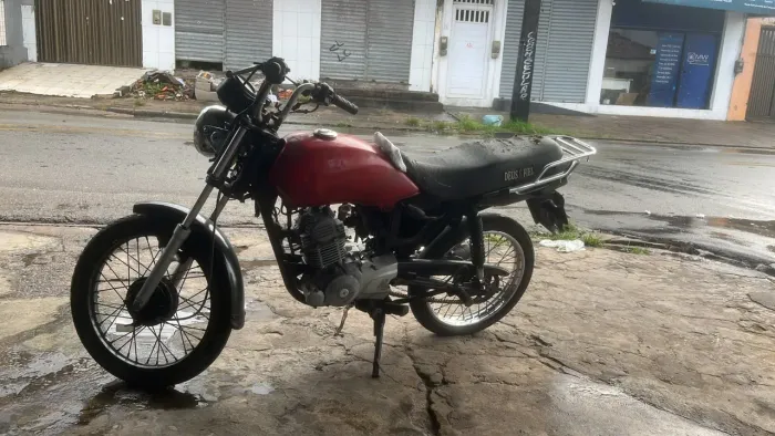 Vendo essa Suzuki ano 2016