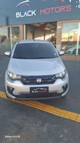 Fiat Mobi Like 1.0 Fire Flex 5P. 2017