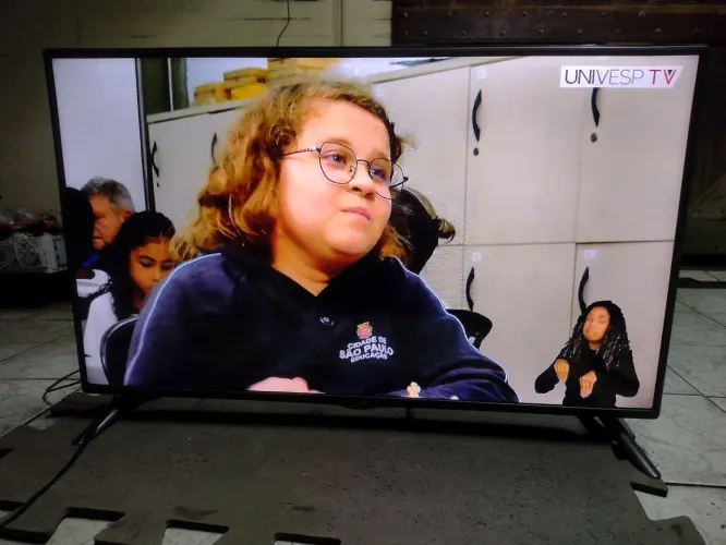 Tv LG 42lb5800 smart 42 polegadas ótimo estado
