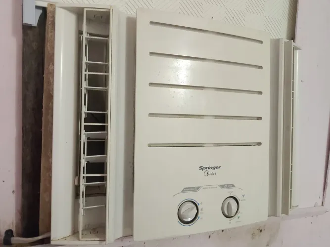 AR CONDICIONADO 10000BTUS MÍDEA